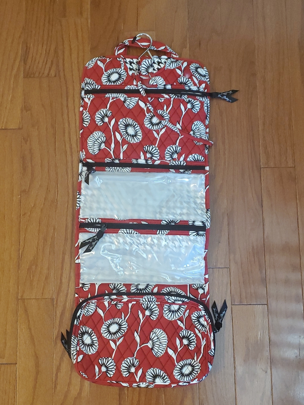 Vera Bradley ♥️ Makeup Organizer Red Floral Hook with lots of compartments
